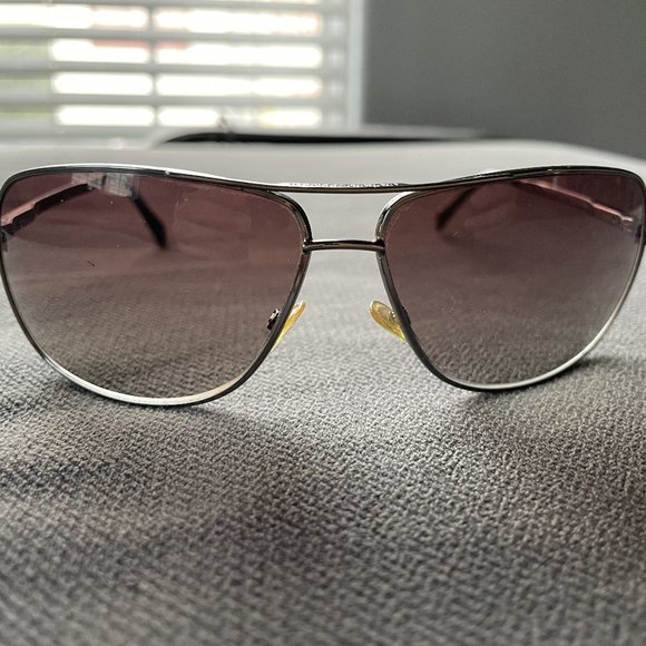 Gorgeous Classic Vintage Georgio Armani Sunglasses - Picture 6 of 15